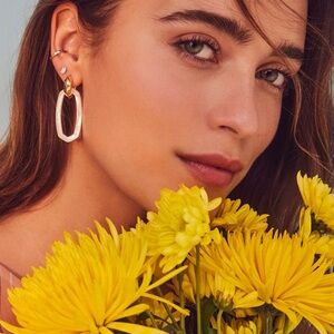 Kendra Scott Danielle Gold Link Convertible Earrings - Metal and Mother of Pearl